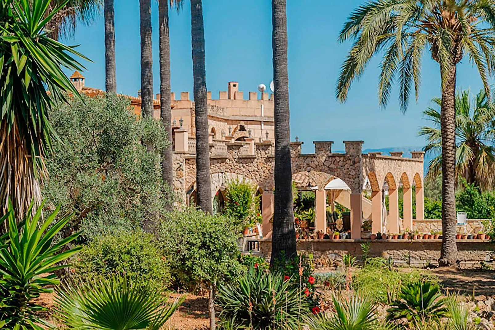 Urbanicacion ses palmeres Castell Bohio Holiday Villa Bellissimo
