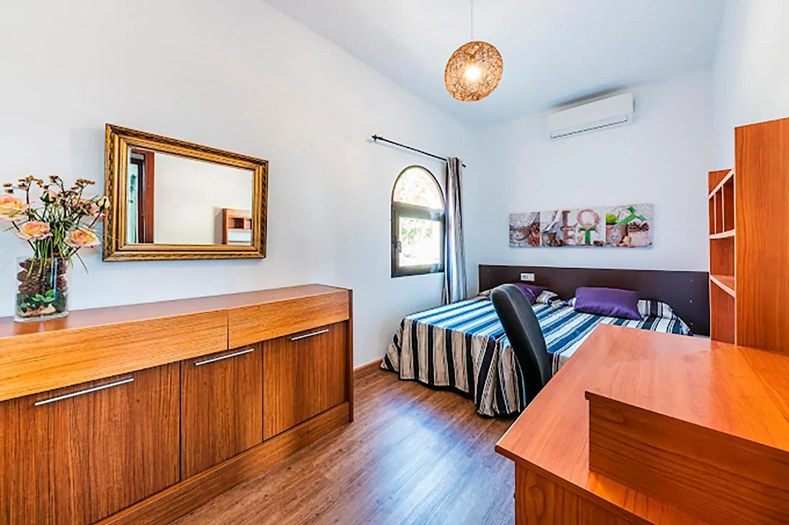 Urbanicacion ses palmeres Castell Bohio Holiday Villa Bellissimo ספרד